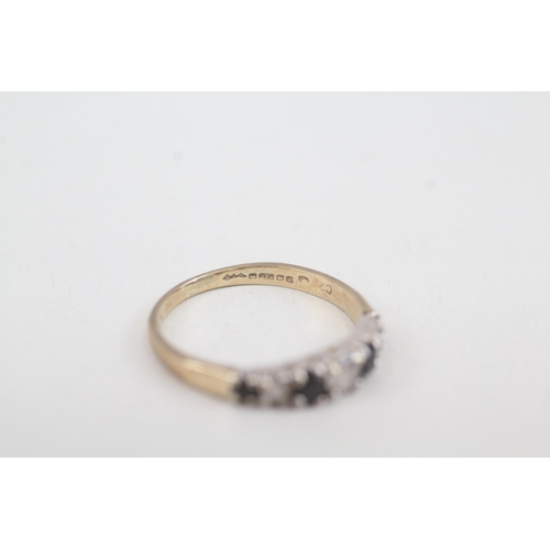 2054 - A 9ct gold sapphire and cubic zirconia half eternity ring - approx. gross weight 1.4g