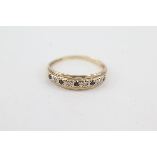 2057 - A 9ct gold sapphire and diamond half eternity ring - approx. gross weight 1.5g