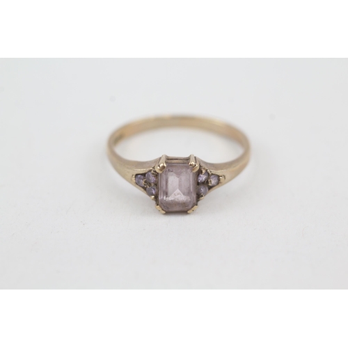 2059 - A 9ct gold amethyst dress ring - approx. gross weight 2.3g