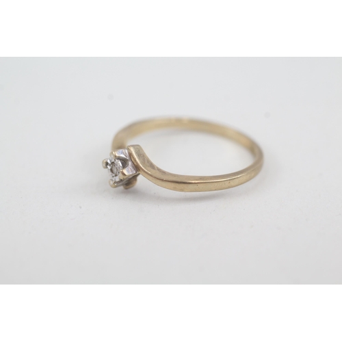 2074 - A 9ct gold diamond solitaire ring - approx. gross weight 1.9g