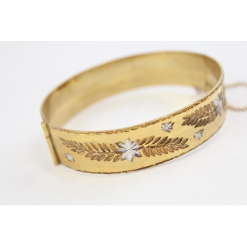 2087 - A vintage 9ct rolled gold bangle - approx. gross weight 30g