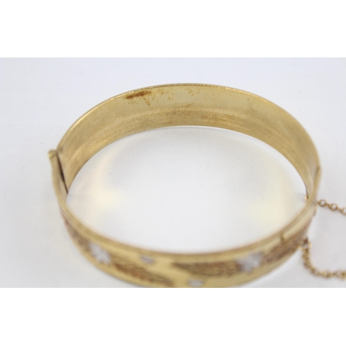 2087 - A vintage 9ct rolled gold bangle - approx. gross weight 30g