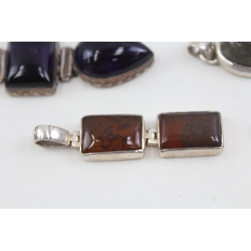 2090 - Five .925 silver gemstone set pendants to include moonstone, quartz etc. - approx. gross weight 75g