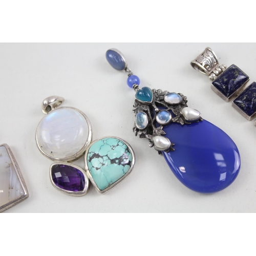 2097 - Five sterling silver gemstone set pendants to include lapis lazuli, moonstone etc. - approx. gross w... 