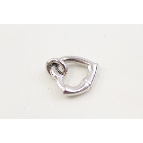 2099 - A Gucci .925 sterling silver bamboo effect heart shaped pendant - approx. gross weight 6g