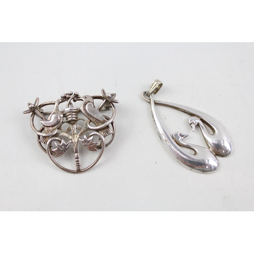 2101 - Two pieces of Ola Gorie sterling silver jewellery, one brooch and one pendant - approx. gross weight... 