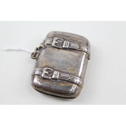 2214 - A .925 silver vesta case with belt buckle design - approx. gross weight 23g