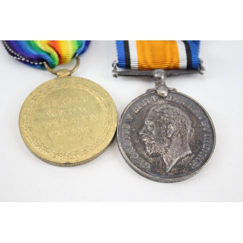 2265 - A WWI medal pair presented to 76307 Pte C.D Child D.L.I