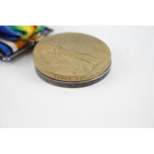 2265 - A WWI medal pair presented to 76307 Pte C.D Child D.L.I