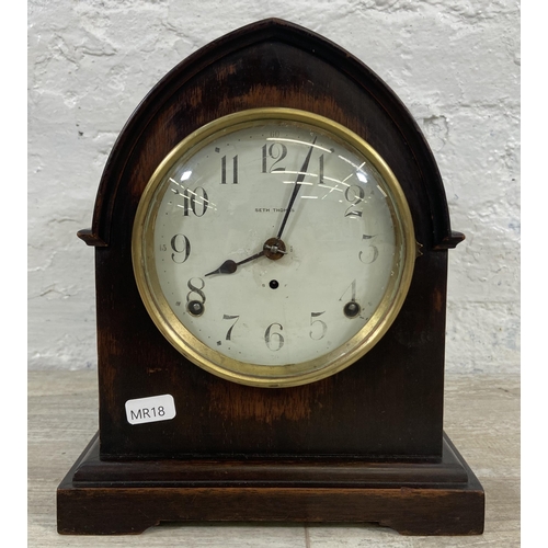 42 - Four mantel clocks to include Seth Thomas mahogany cased arch top - approx. 26cm high etc.