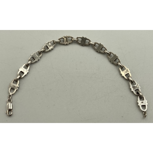 2141A - A hallmarked .925 silver bracelet, maker's mark JJ - approx. gross weight 16g