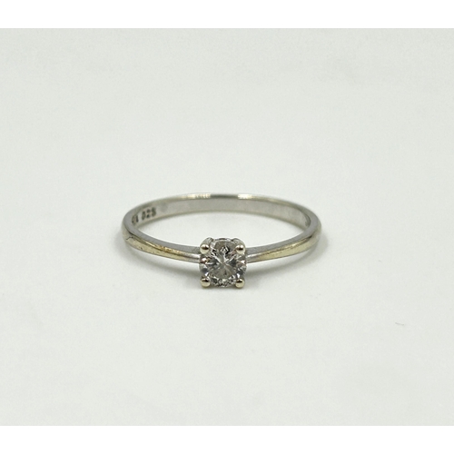 2131 - A 9ct white gold 0.25ct diamond solitaire ring, size N - approx. gross weight 1.5g