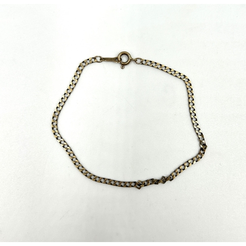 2135 - A hallmarked 9ct gold chain bracelet - approx. gross weight 1.9g