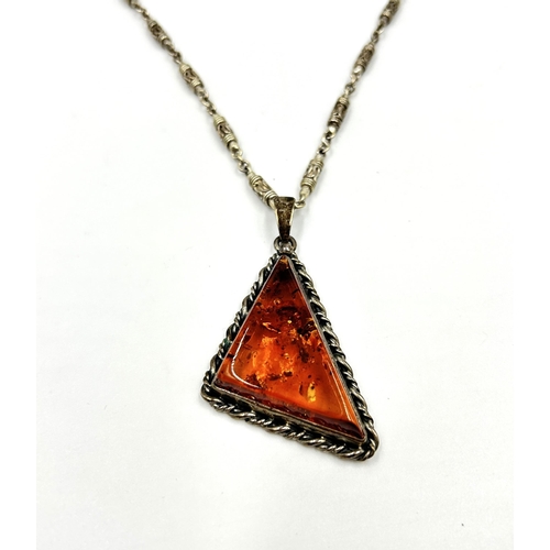 2155 - A .925 silver amber set pendant necklace - approx. gross weight 42g