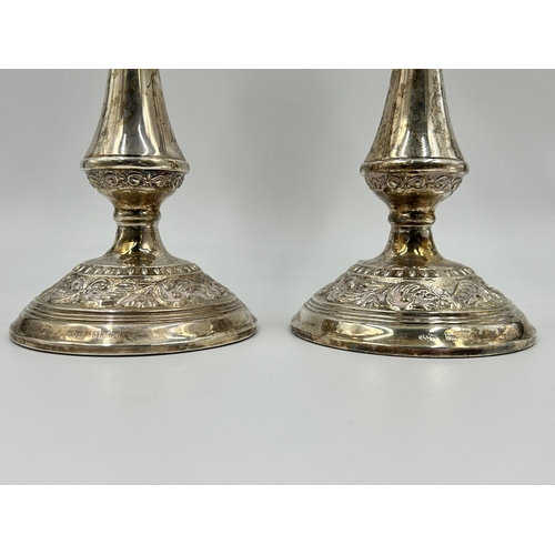 2221 - A pair of W I Broadway & Co. hallmarked Birmingham silver weighted candleholders, dated 1974 - appro... 