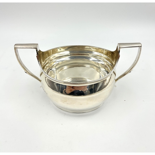 2228 - A Roberts & Belk Ltd hallmarked Sheffield silver three piece tea set, dated 1970 - approx. gross wei... 