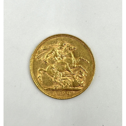 2249 - A 1900 Queen Victoria 22ct gold full sovereign - approx. gross weight 8g