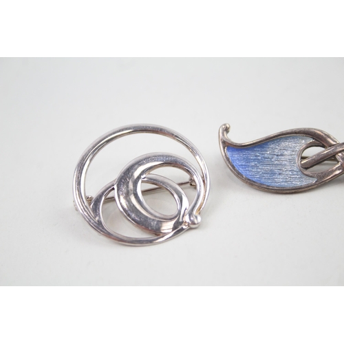 2109 - Three pieces of sterling silver jewellery, two Malcolm Gray for Ortak brooches and one pair of Ola G... 