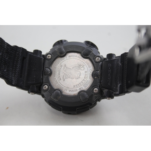 2156 - A Casio G-Shock Mudman digital men's wristwatch