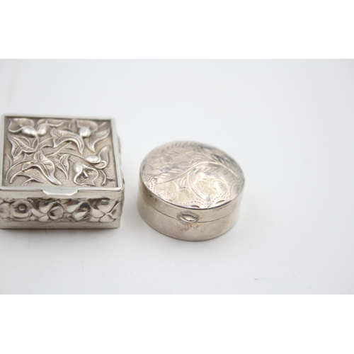 2218 - Four hallmarked sterling silver pill boxes - approx. gross weight 48g