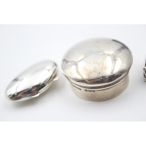 2233 - Four hallmarked sterling silver pill boxes - approx. gross weight 50g