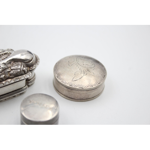 2234 - Four silver pill boxes. Three .925 and one .800 - approx. gross weight 66g