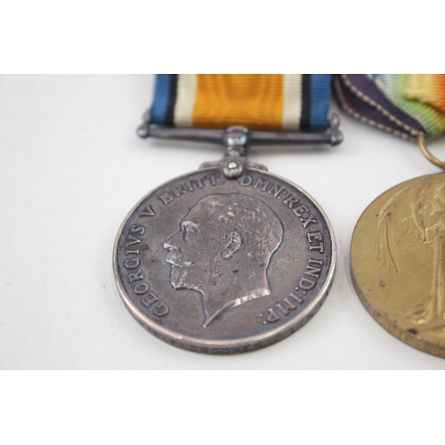 2284 - A WWI medal pair presented to 27258 Pte. F. Crooks LN Lancs