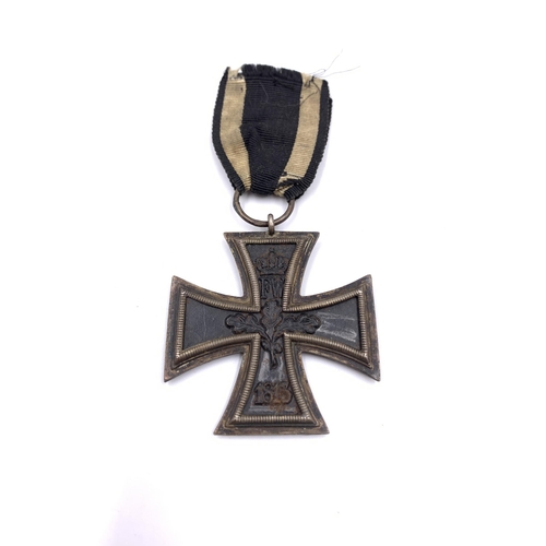 2296 - A WWI German Iron Cross medal