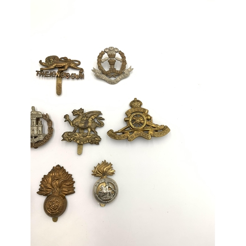 2288 - Ten military cap badges