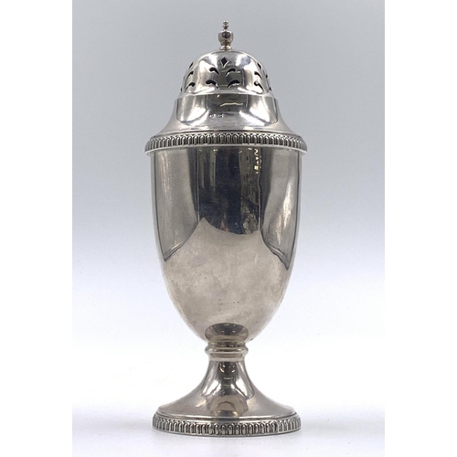 2240 - A hallmarked sterling silver sugar shaker, believed to be dated 1928 - approx. gross weight 152g