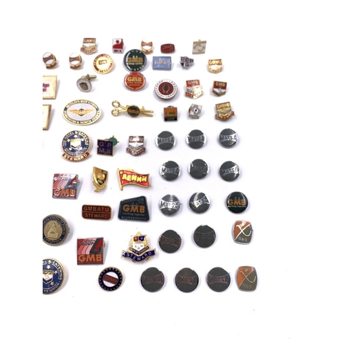 2270 - A collection of vintage enamel badges and cufflinks to include GMB, Matsa etc.