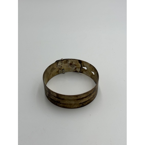 2154A - A Charles Horner hallmarked Chester silver bracelet, dated 1944 - approx. gross weight 24g