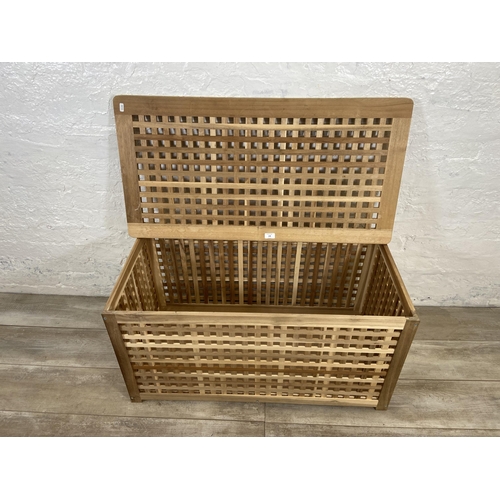 138 - A beech lattice work rectangular blanket box - approx. 50cm high x 98cm wide x 50cm deep