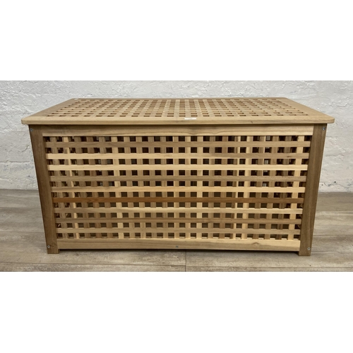 138 - A beech lattice work rectangular blanket box - approx. 50cm high x 98cm wide x 50cm deep