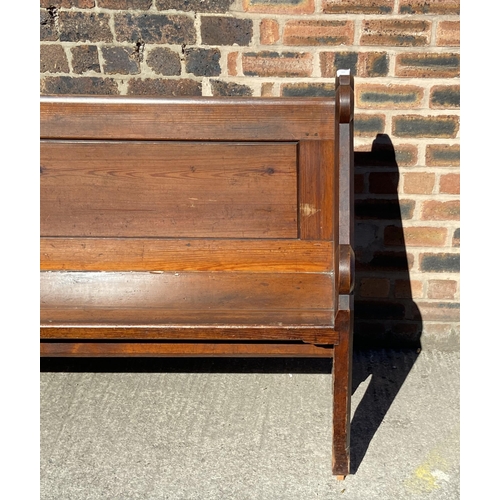 205 - A 19th century Gothic Revival pitch pine church pew - approx. 98cm high x 251cm long x 48cm deep