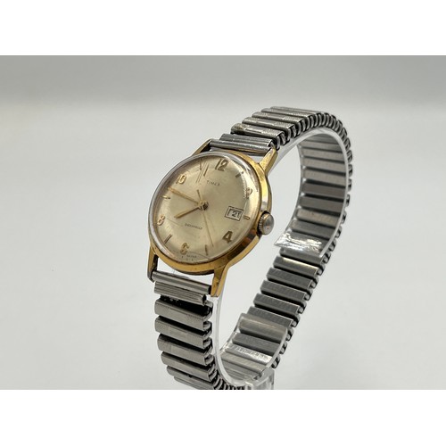 2178 - A vintage Timex hand wind men's wristwatch