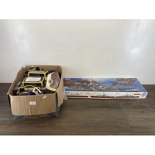 496 - A collection of boxed diecast model vehicles to include Corgi Tramlines, Corgi Collectors' Classics,... 