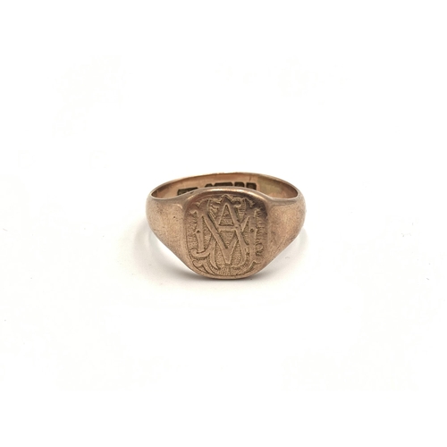 2124 - A hallmarked Birmingham 9ct gold signet ring, size X - approx. gross weight 7.5g