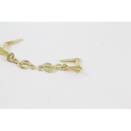 2072 - A pair of 9ct gold music note drop earrings - approx. gross weight 0.3g