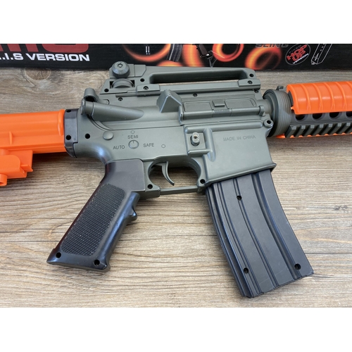 480 - A BOYI CH-3081A M4A1 R.I.S Version electric airsoft gun