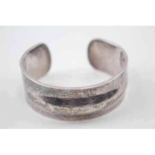 2085 - A Minimalist hallmarked Sheffield silver wide cuff bangle, dated 1994 - approx. gross weight 83g