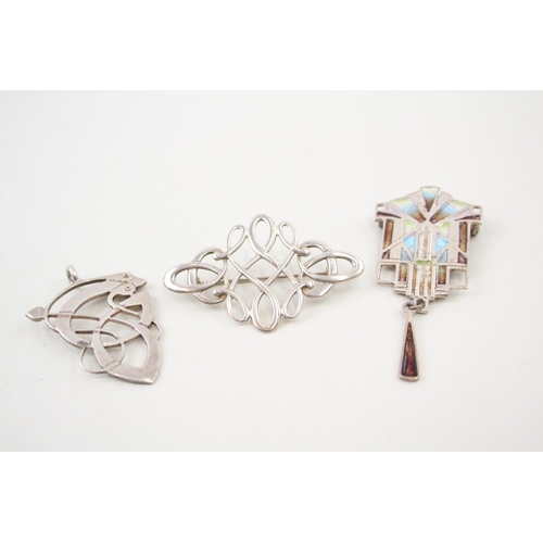 2091 - Three pieces of Celtic sterling silver jewellery, one Ola Gorie brooch, one Malcolm Gray enamel broo... 