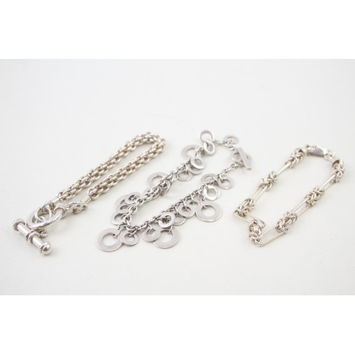 2097 - Three sterling silver bracelets - approx. gross weight 68g