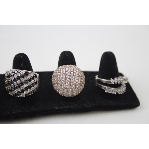 2115 - Five .925 silver CZ rings - approx. gross weight 52g