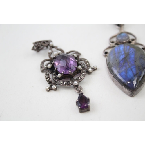 2118 - Six sterling silver gemstone pendants to include amethyst, emerald, labradorite etc. - approx. gross... 