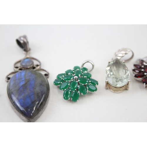 2118 - Six sterling silver gemstone pendants to include amethyst, emerald, labradorite etc. - approx. gross... 