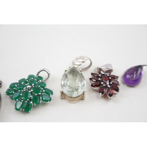 2118 - Six sterling silver gemstone pendants to include amethyst, emerald, labradorite etc. - approx. gross... 