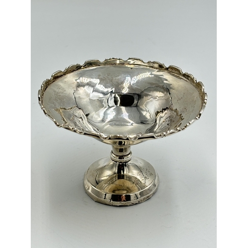 2223 - A hallmarked Birmingham silver weighted circular pedestal bon bon dish - approx. gross weight 78g