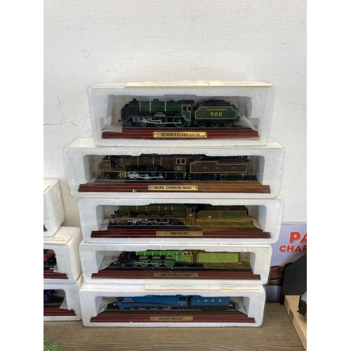 421 - A collection of model locomotives and tenders to include King Class GWR, Schools Class 220SR, PLM Pa... 