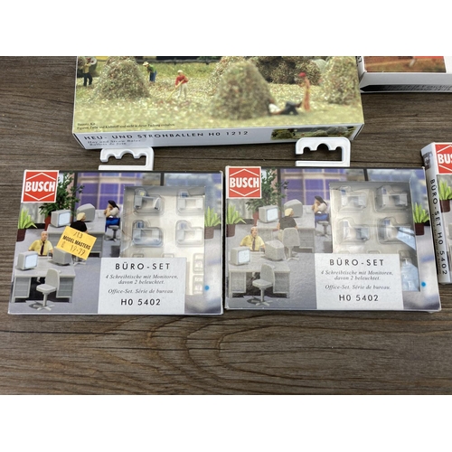 430 - A collection of Busch Action Sets to include Garden Pond Set - model no. H0 1210, Set for Garden Des... 